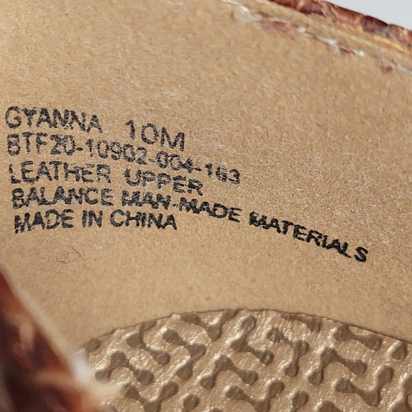 Baretraps Gyanna Leather Loafers Brown Womens Size 10 - Picture 12 of 14